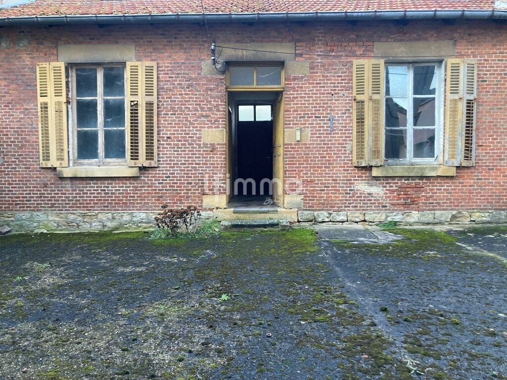 Photo 12 : Immense Bâtisse, Historique de la Ville de Morhange