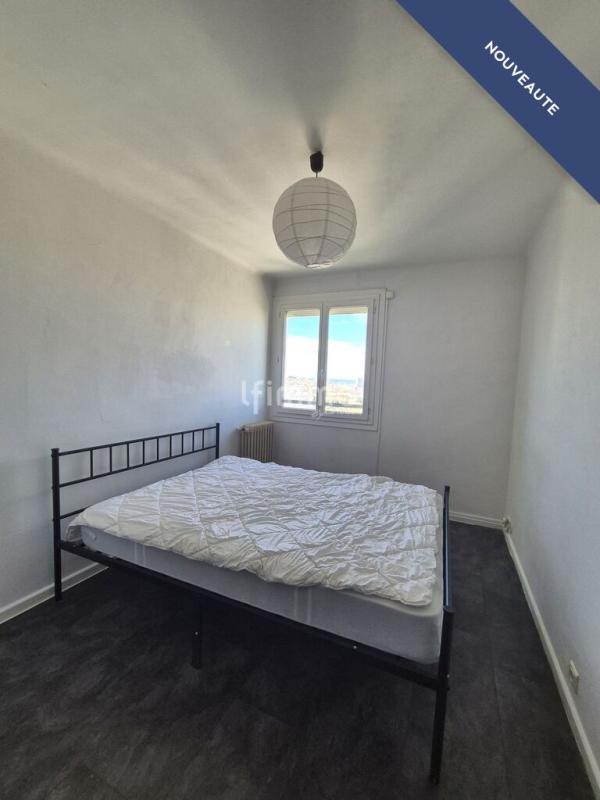 Photo 10 : T3 56m2 Dernier étage Résidence Parc Fleuri 13009