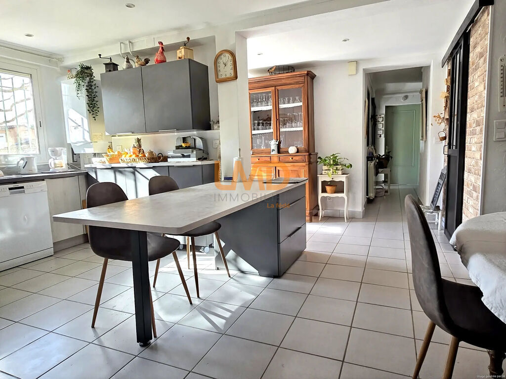 Photo 4 : Maison avec appartement indépendant, garage et terrasses, vue Al