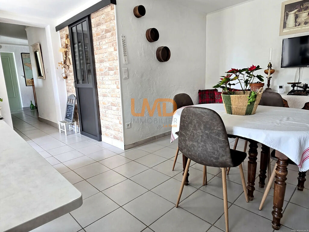 Photo 8 : Maison avec appartement indépendant, garage et terrasses, vue Al