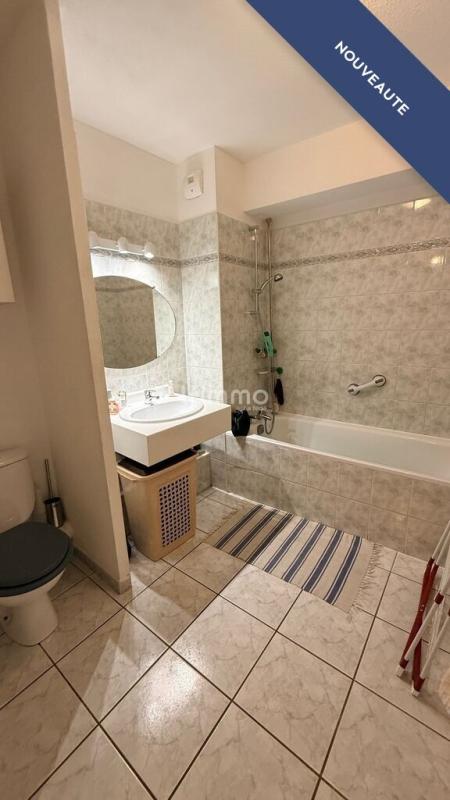 Photo 12 : T3 de 73 m² 62 Carrez 2 ch. espace bureau, garage 22 m² + cave