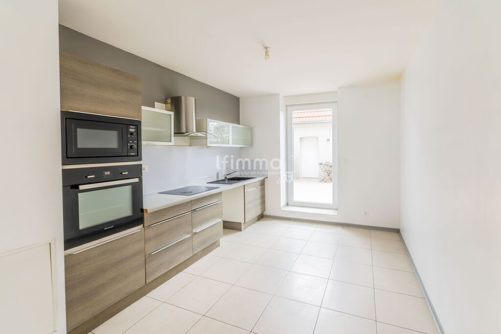 Photo 4 : Maison Individuelle, rénovée, quartier calme de la Ville