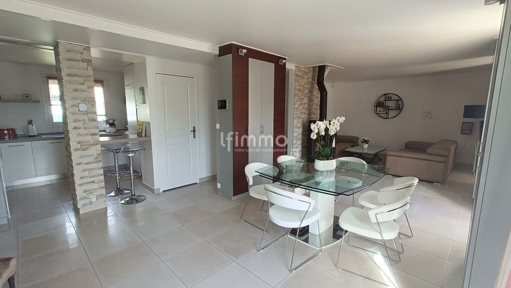 Photo 2 : Pavillon prestige en excellent état