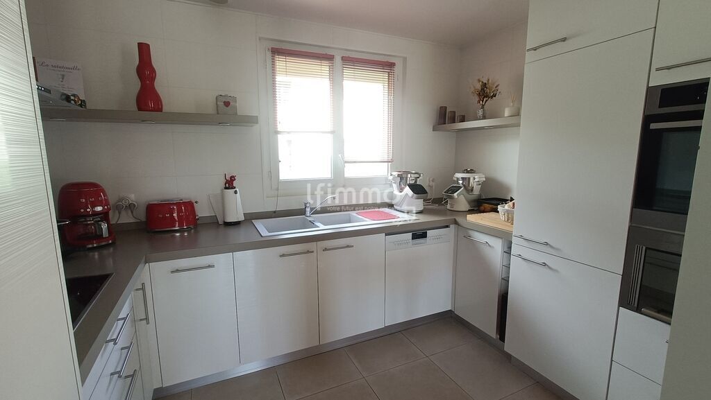 Photo 3 : Pavillon prestige en excellent état