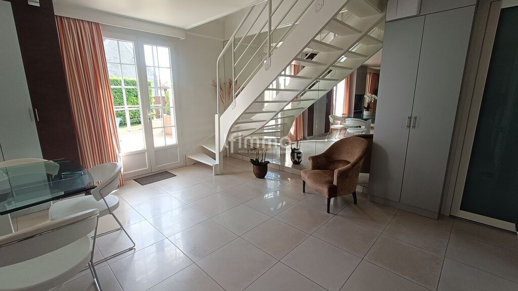 Photo 7 : Pavillon prestige en excellent état