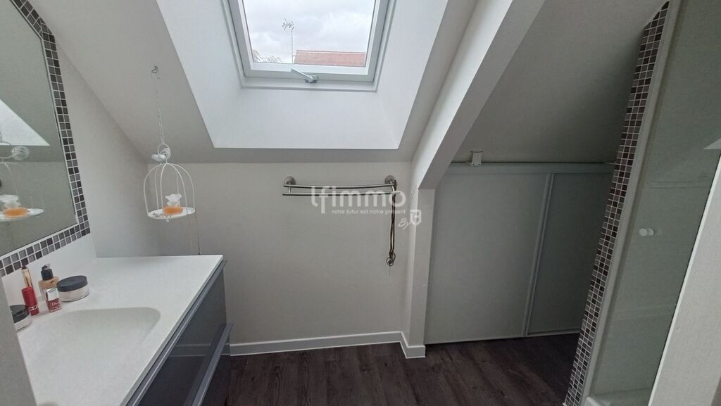 Photo 9 : Pavillon prestige en excellent état