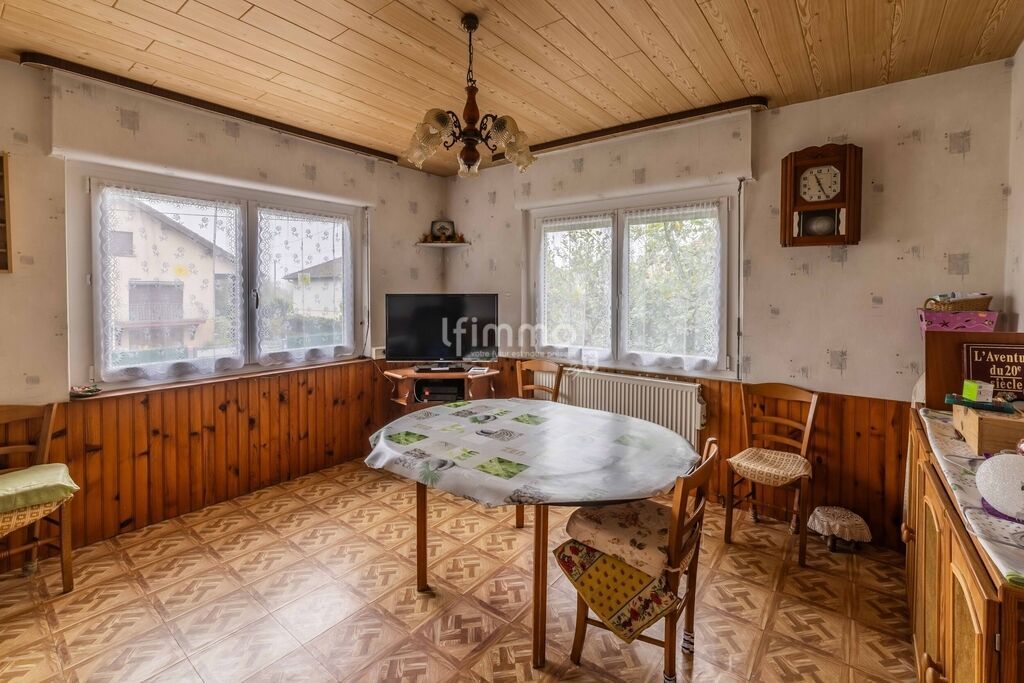 Photo 7 : Habitation familiale, dotée d'une belle construction à Moussey