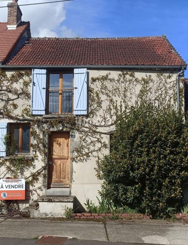 Photo 1 : Gare de Longueville à 3 min