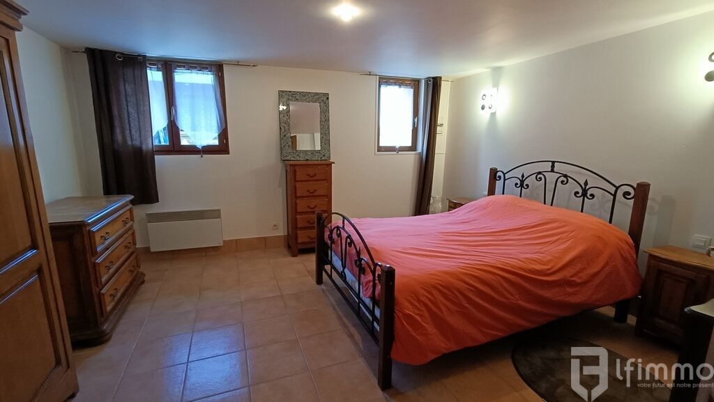 Photo 8 : Briarde indépendante avec dépendance