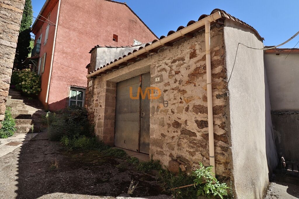 Photo 12 : Maison de village-2 chambres- véranda - garage