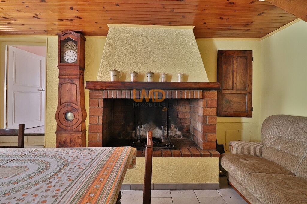 Photo 5 : Maison de village-2 chambres- véranda - garage