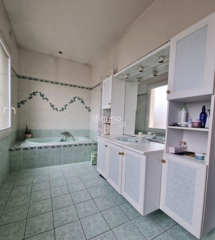 Photo 11 : Maison sur terrain clos de 1200 m2