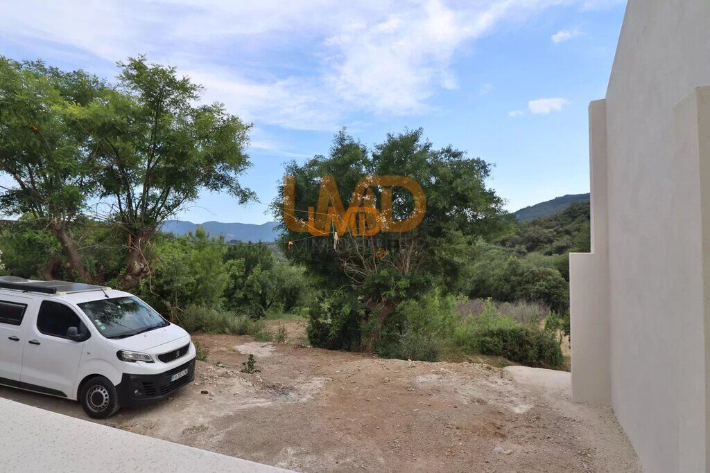 Photo 6 : Terrain Constructible - 260m2 - VUE Degagee