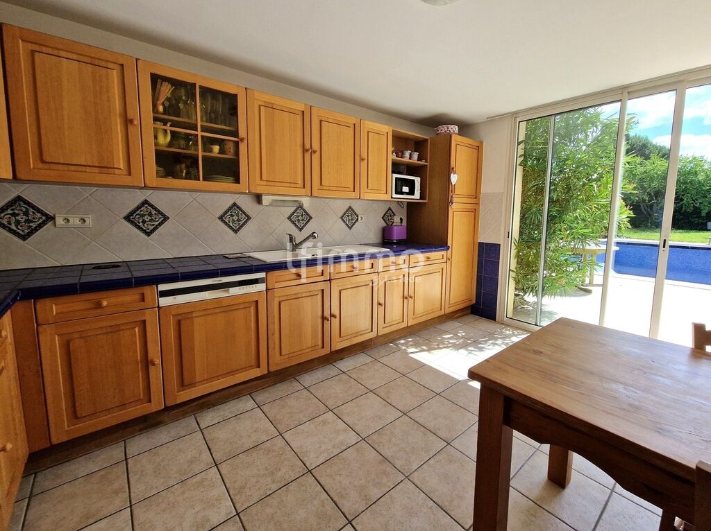 Photo 8 : Maison de 194 m2 avec piscine