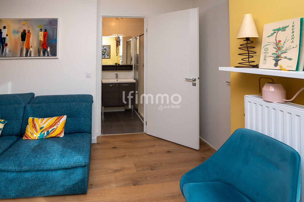 Photo 11 : Bel attique 5 p. 98 m² avec terrasse 58 m² et deux parkings