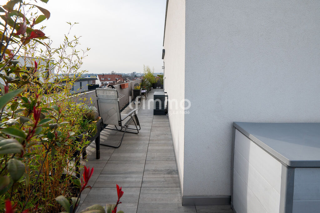Photo 18 : Bel attique 5 p. 98 m² avec terrasse 58 m² et deux parkings