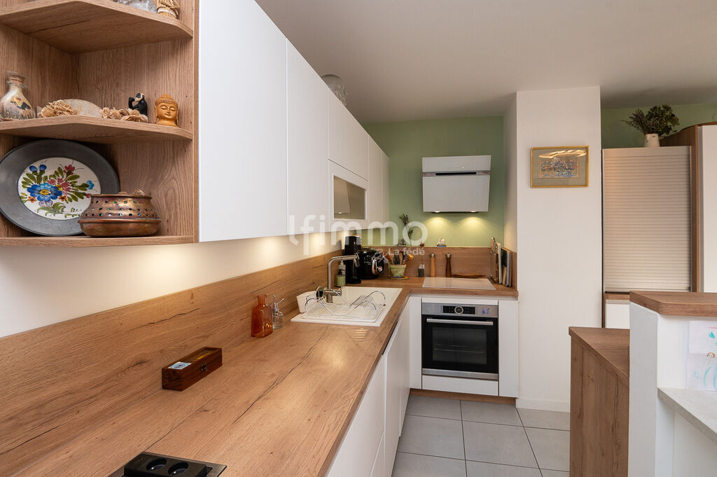 Photo 3 : Bel attique 5 p. 98 m² avec terrasse 58 m² et deux parkings