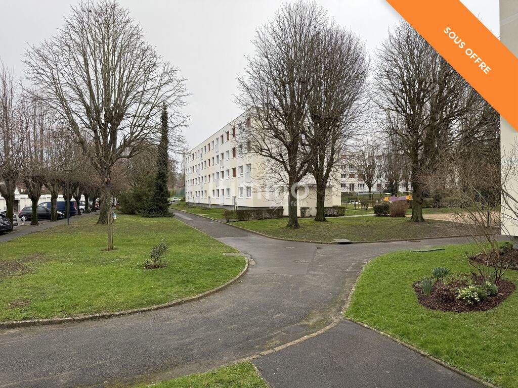 Photo 13 : Chilly Mazarin / Appartement 2 pièces / Residence grand jardin