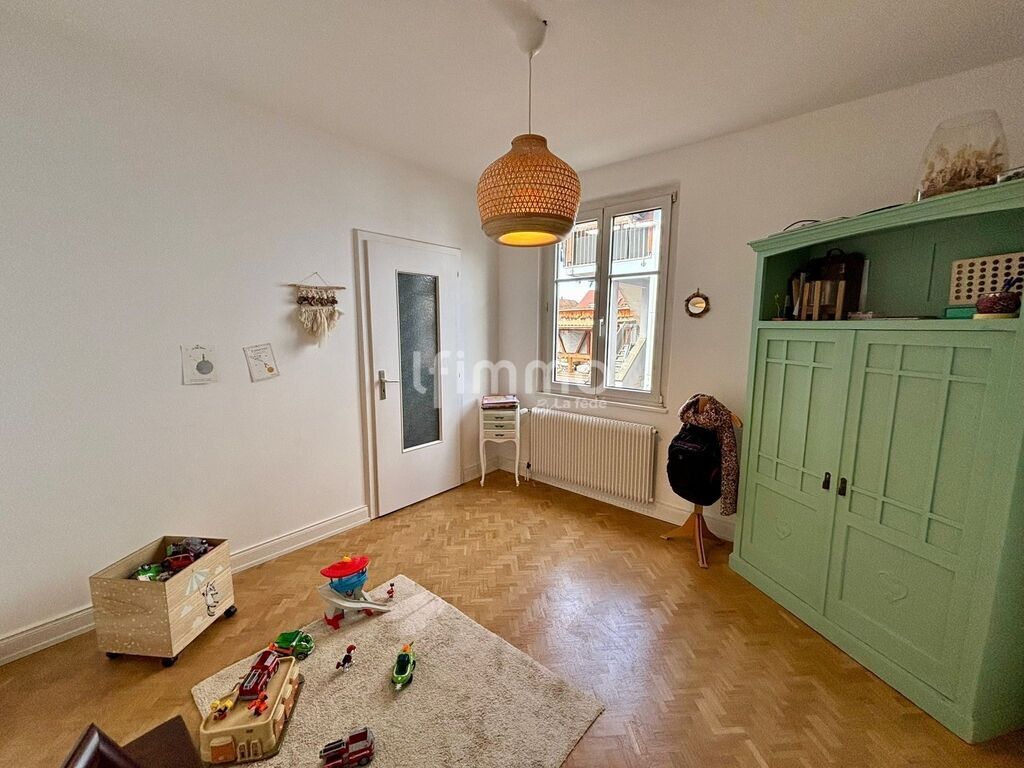 Photo 7 : À vendre à Sélestat – Élégante maison de maître avec jardin arbo