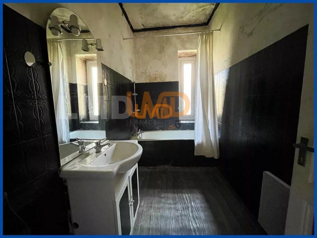 Photo 12 : Aveyron: Immeuble ou maison de rapport deux appartements