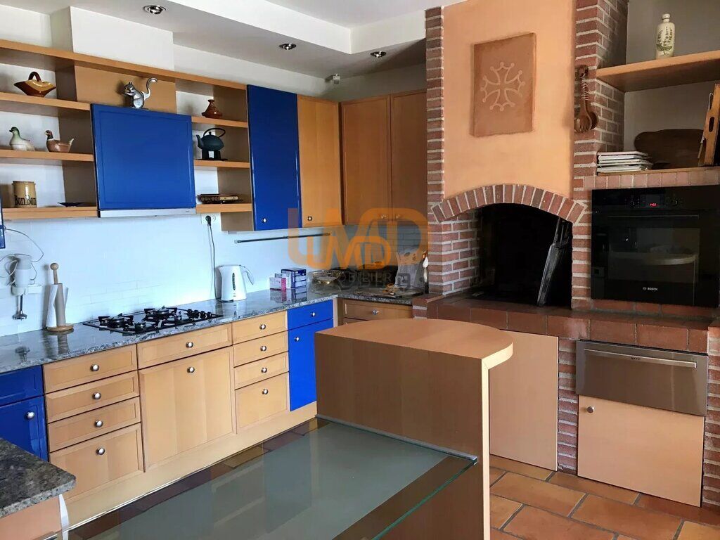 Photo 7 : Maison avec piscine sur un terrain de 15328 m² Montaut 31410