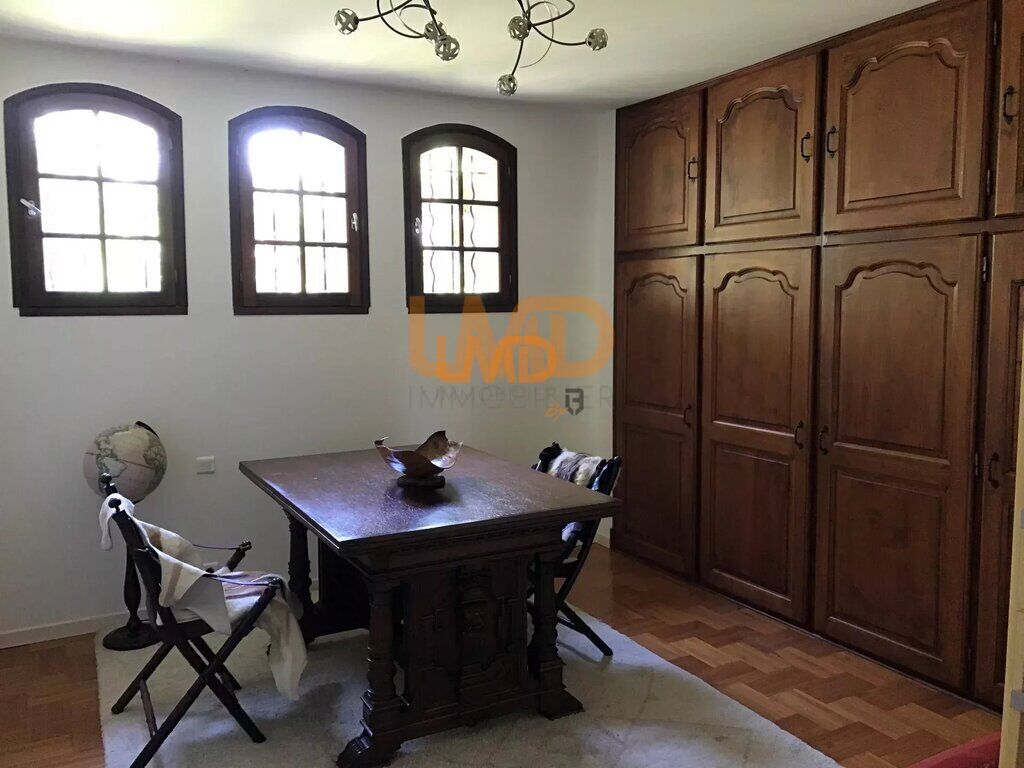 Photo 8 : Maison avec piscine sur un terrain de 15328 m² Montaut 31410