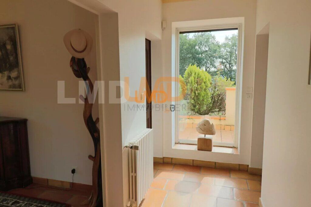 Photo 9 : Maison avec piscine sur un terrain de 15328 m² Montaut 31410