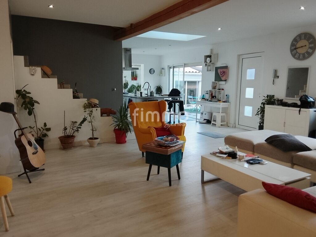 Photo 3 : Maison atypique - 180M2 - 6 pièces -Esprit hacienda - Marseille