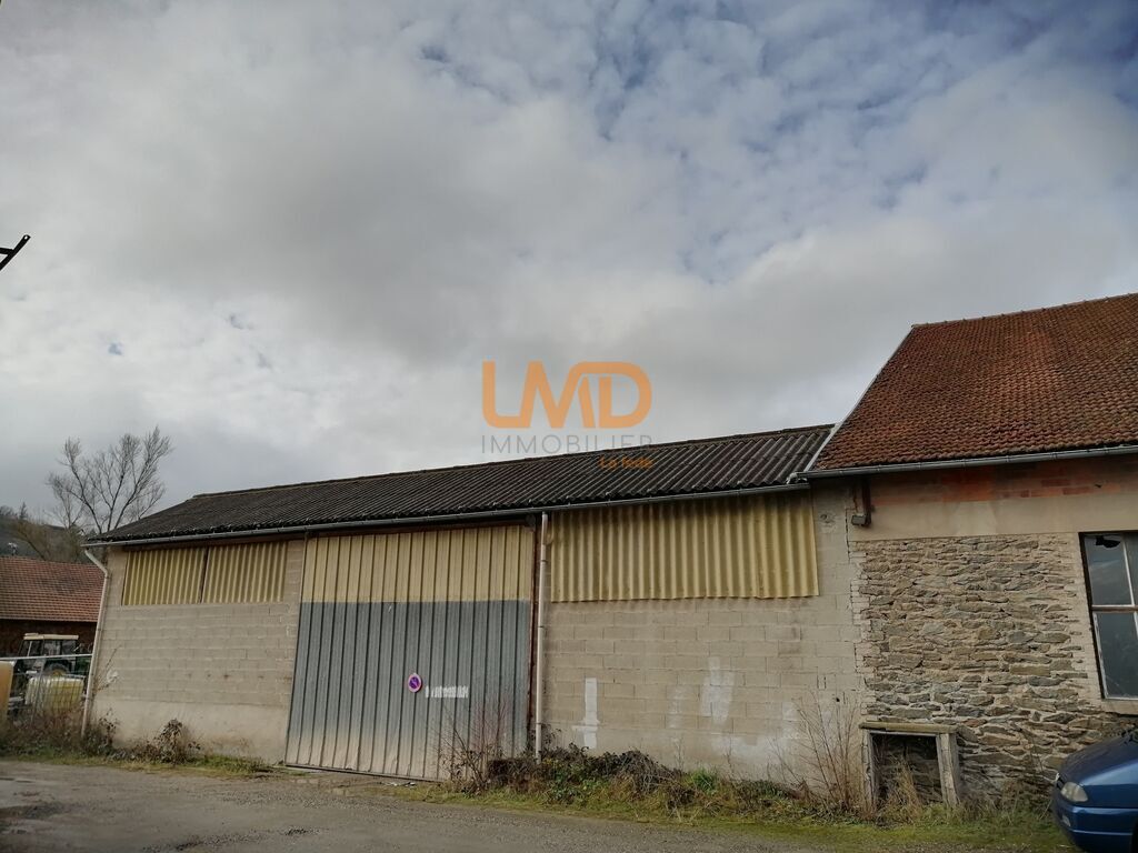 Photo 2 : Ensemble immobilier professionnel