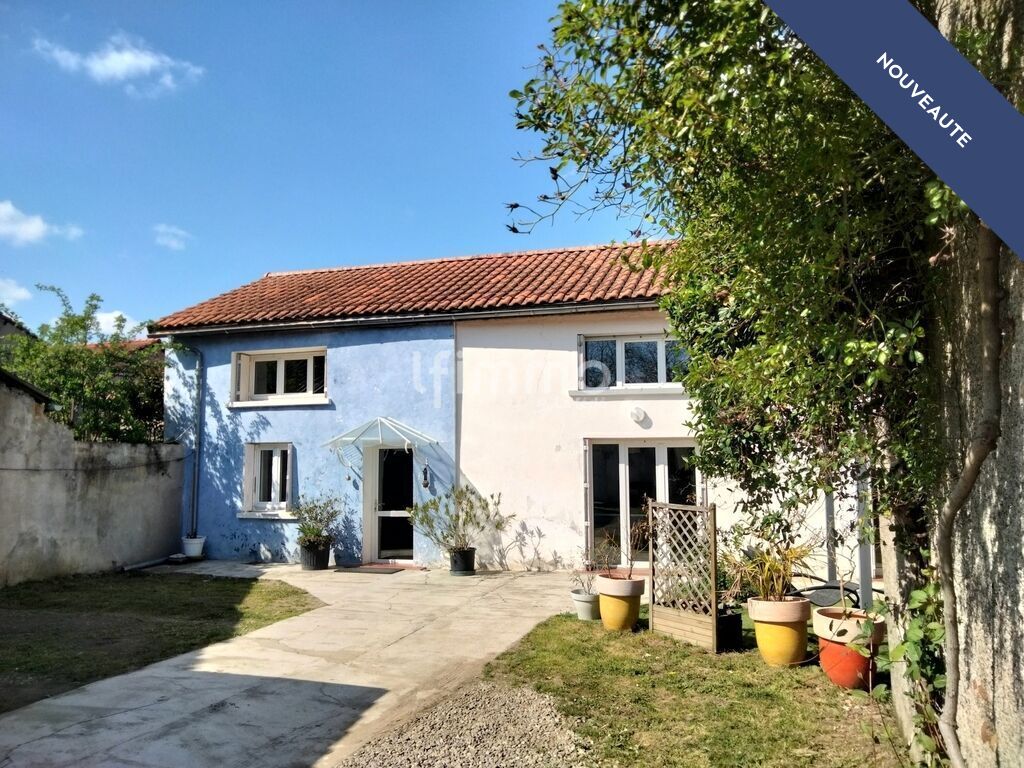 Photo 1 : Maison 198m² centre ville de Vic en Bigorre