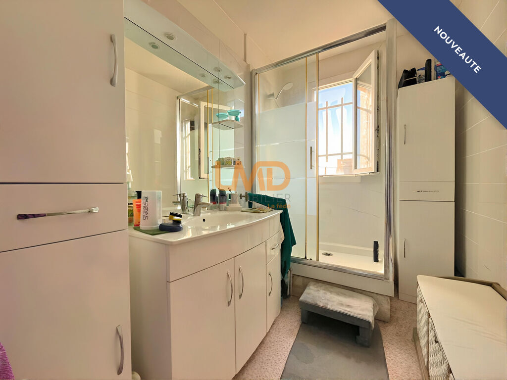 Photo 12 : Maison familiale 4 chambres bureau DPE B jardin garage Le Muy ca