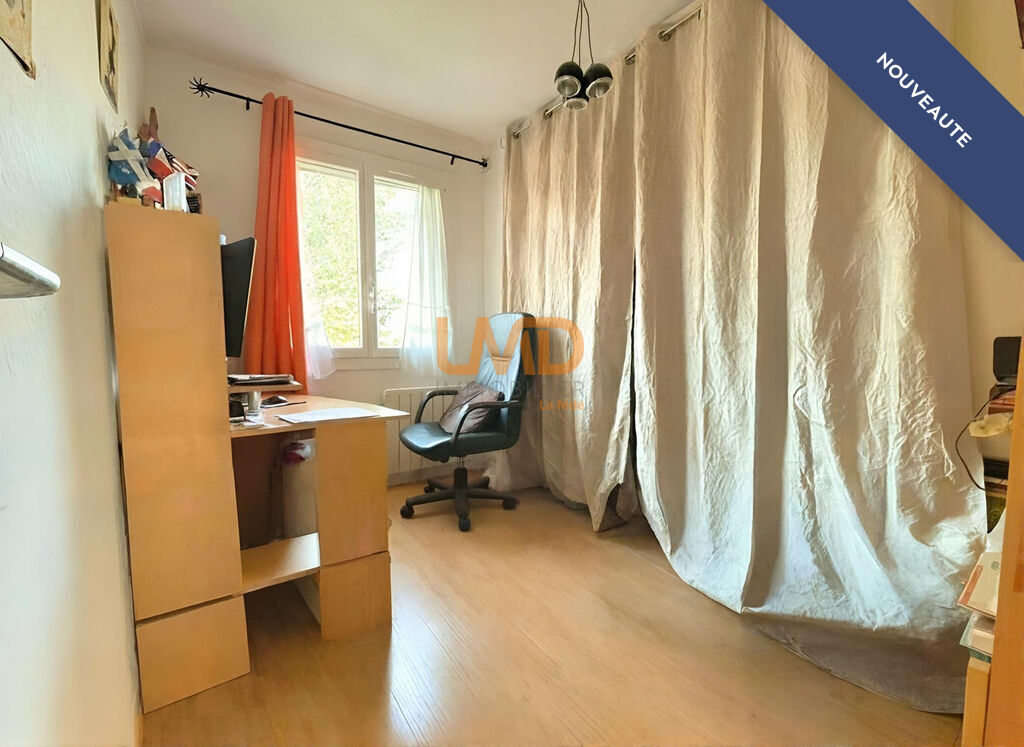 Photo 8 : Maison familiale 4 chambres bureau DPE B jardin garage Le Muy ca