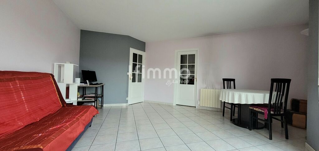 Photo 2 : Appartement 2 pièces, balcon, parking