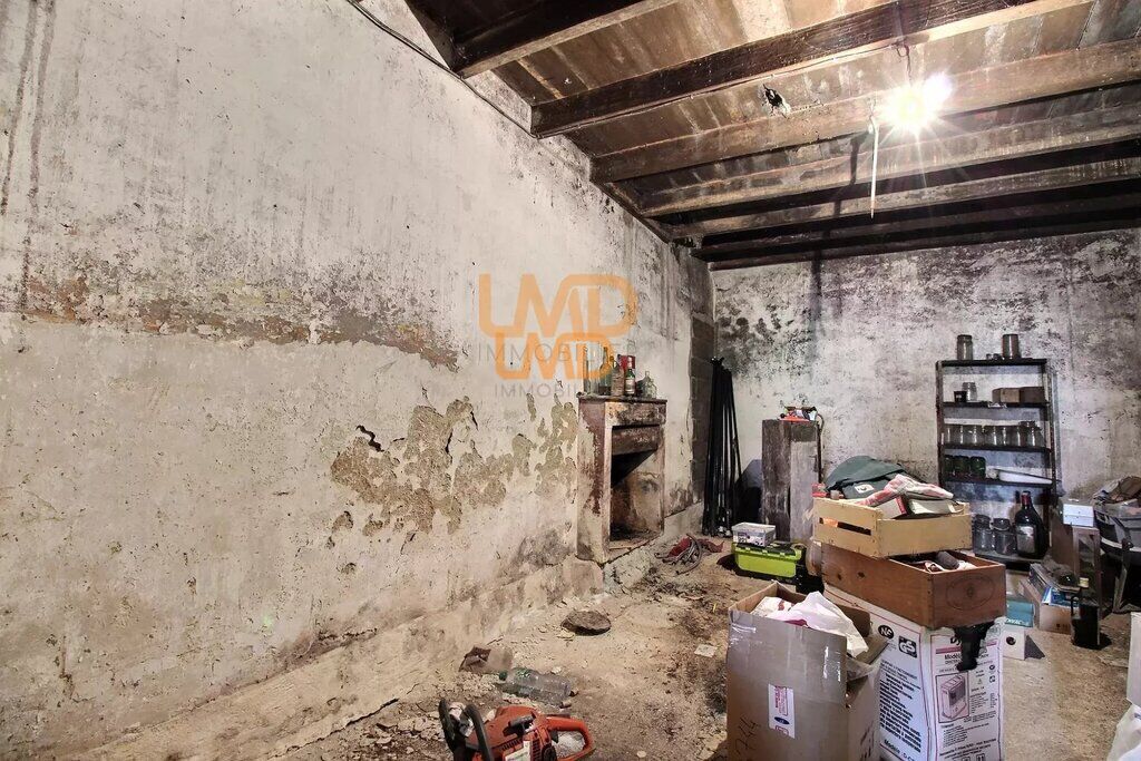 Photo 15 : Maison avec dépendances à rénover – Les Touches-de-Périgny (1716