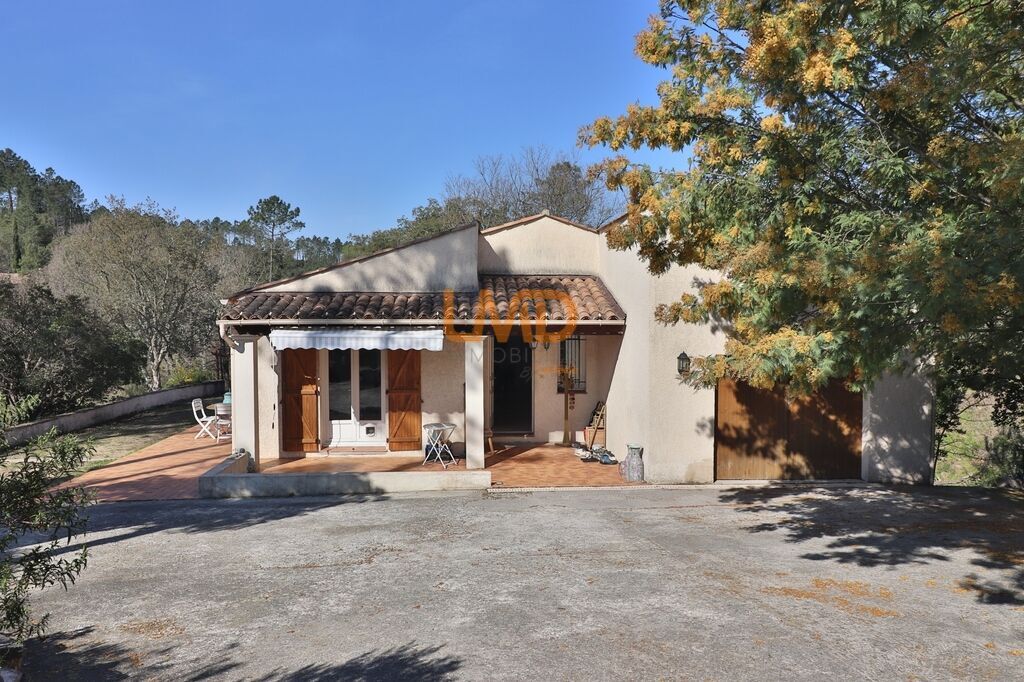 Photo 1 : Les Esterets du Lac, Montauroux: maison de 149m2