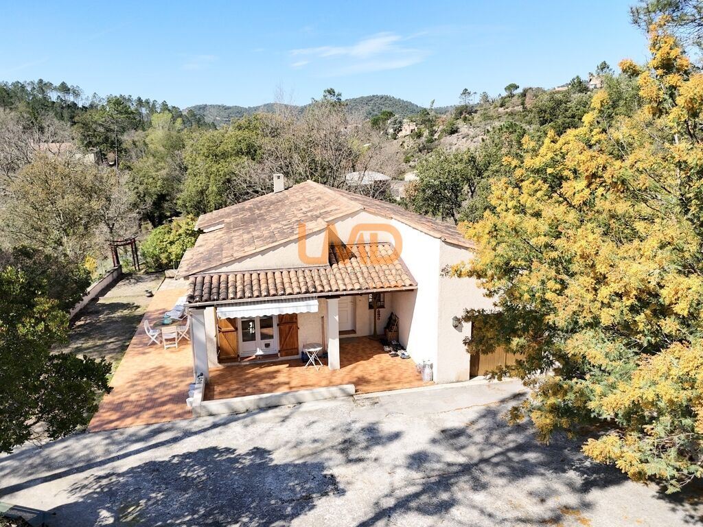 Photo 3 : Les Esterets du Lac, Montauroux: maison de 149m2