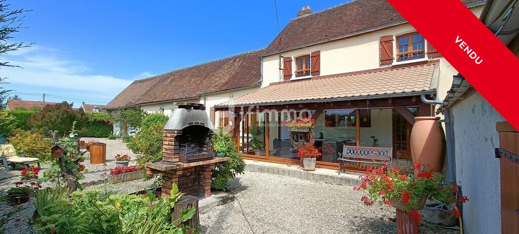 Photo 1 : Maison longère indépendante avec dépendances