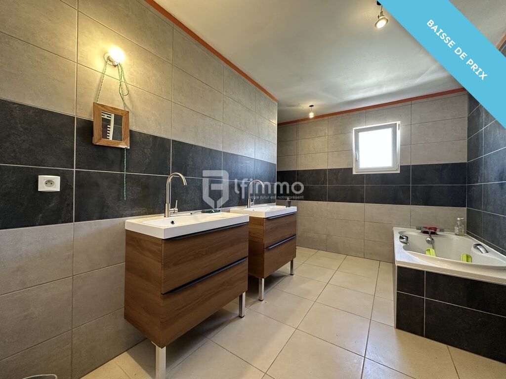 Photo 10 : Maison 5 chambres Narbonne avec jardin, terrasse et vue dégagée