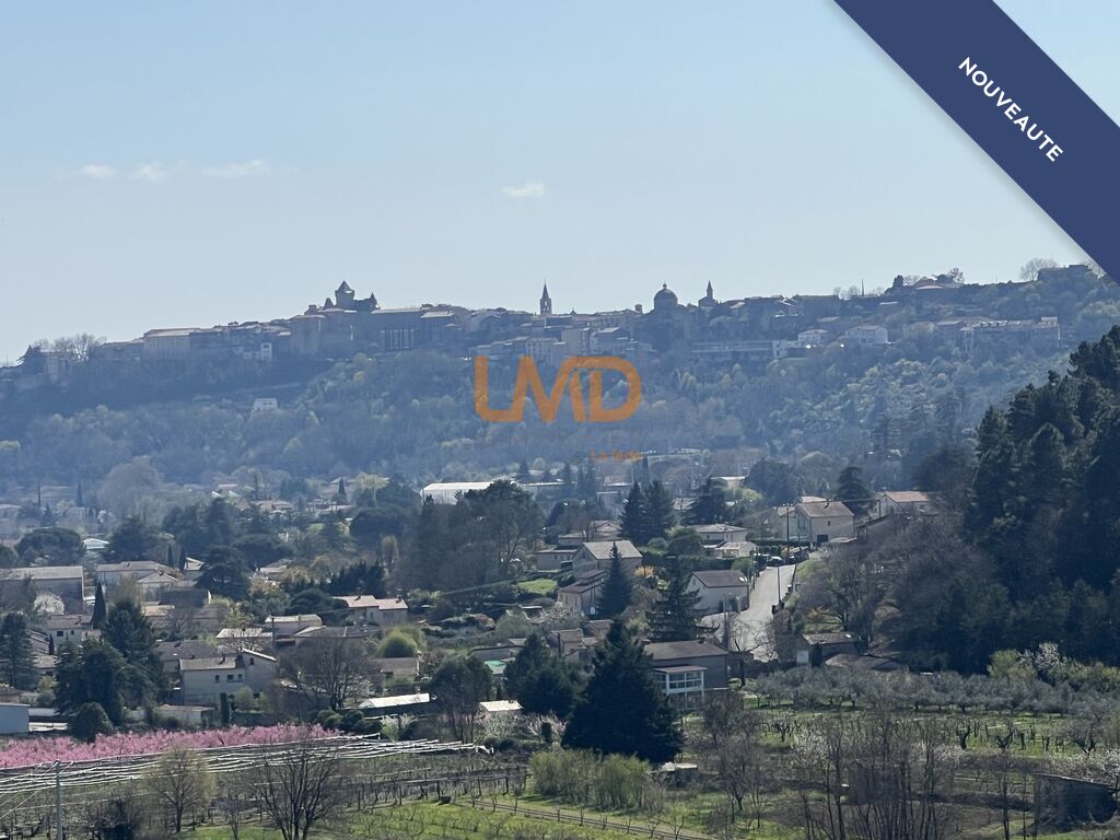 Photo 1 : Terrain constructible 785 m² – Vue panoramique – Permis accordé