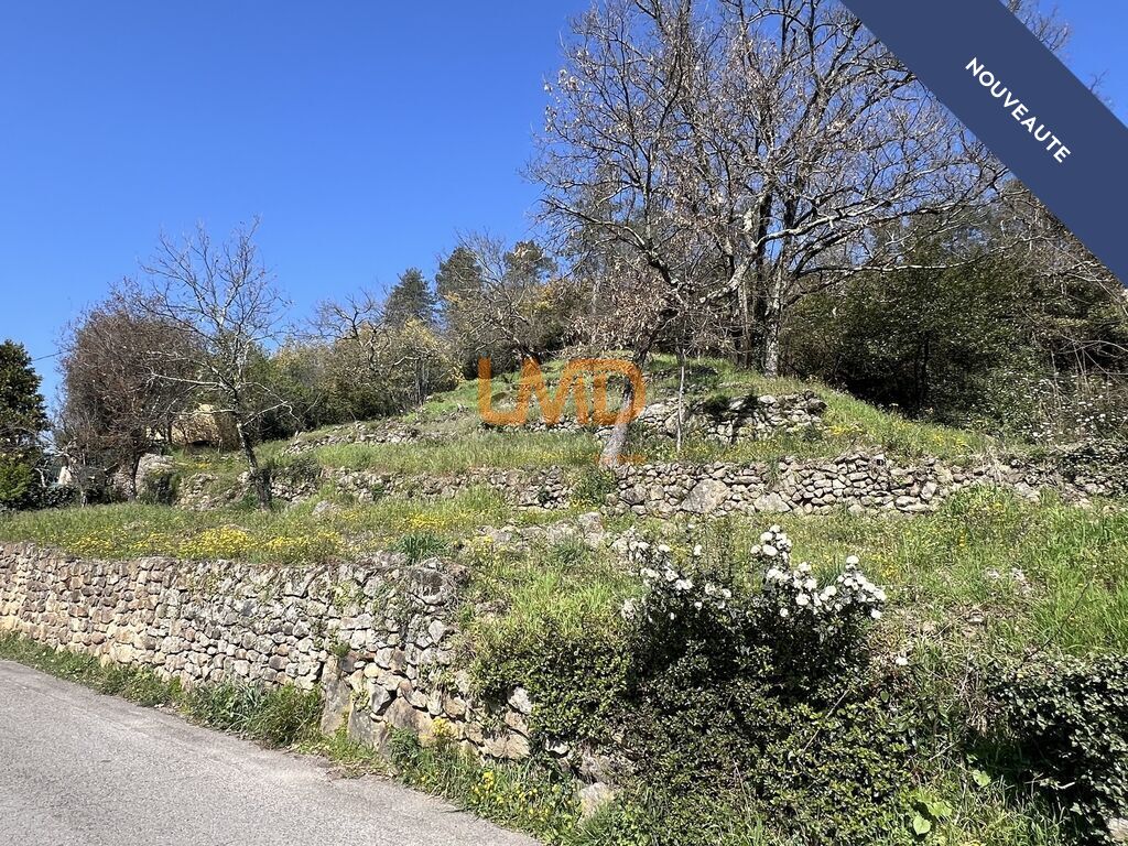 Photo 3 : Terrain constructible 785 m² – Vue panoramique – Permis accordé