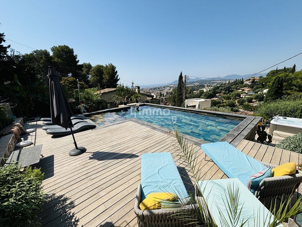Photo 1 : Villa d'exception, vue mer, Piscine, Jacuzzi, 2 Studios indépend