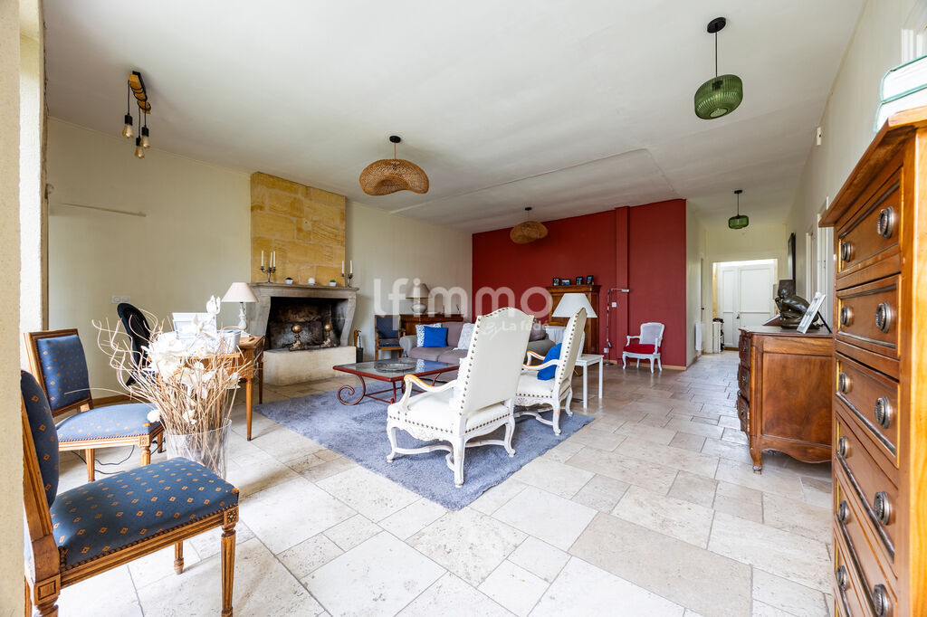 Photo 3 : Maison de ville - 150 m2 - Transports et commerces à pied