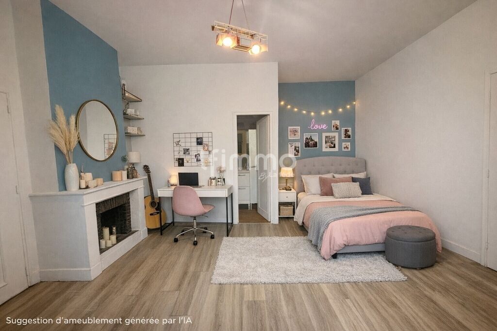 Photo 9 : Maison de ville - 150 m2 - Transports et commerces à pied