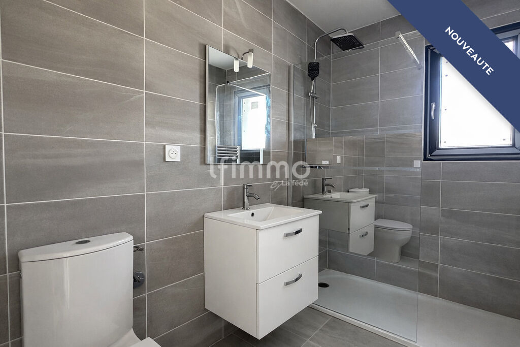 Photo 5 : Maison T4 plain pied avec garage et terrain 360 m² clos