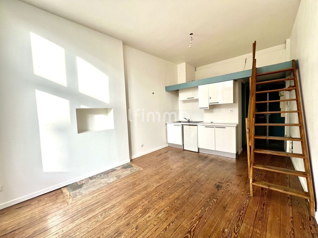 Photo 2 : Studio avec mezzanine de 21m² hyper centre - 33000 Bordeaux