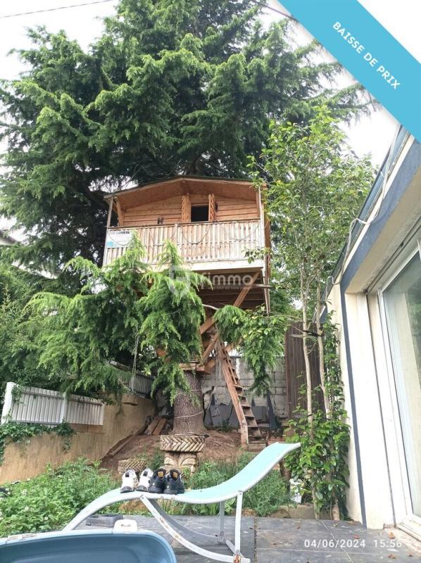 Photo 13 : Maison spacieuse et contemporaine dans un quartier résidentiel