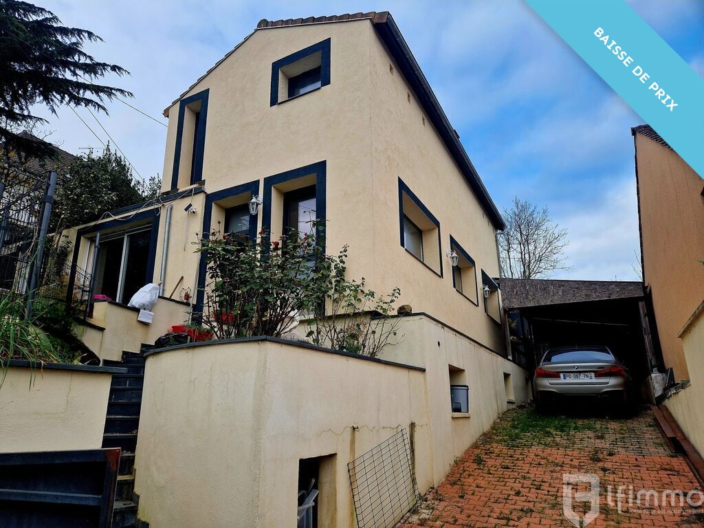 Photo 1 : Maison spacieuse et contemporaine dans un quartier résidentiel