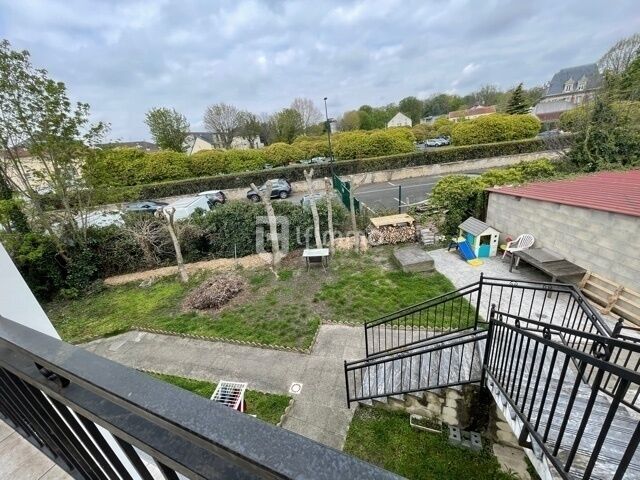 Photo 3 : Immeuble à Montfermeil (93370) de 197 m²