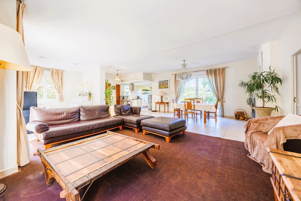 Photo 7 : Terrain / Maison / Piscine / Pool House