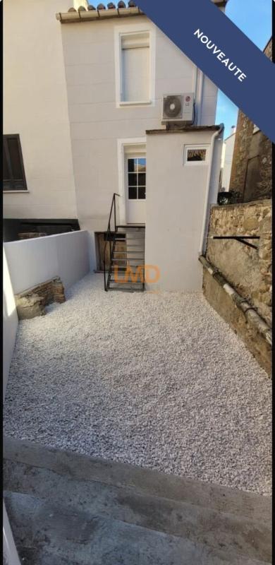 Photo 1 : Maison de village 52 m2 T3 avec cour et cave